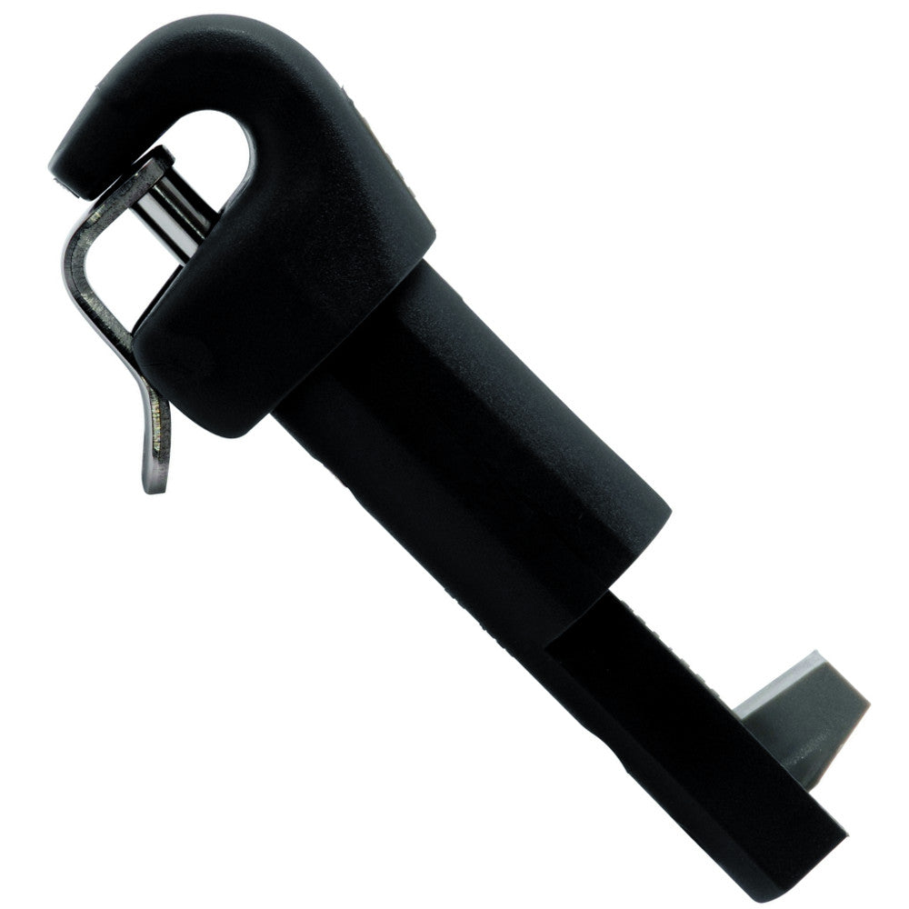 Piston triggered spinnaker pole end